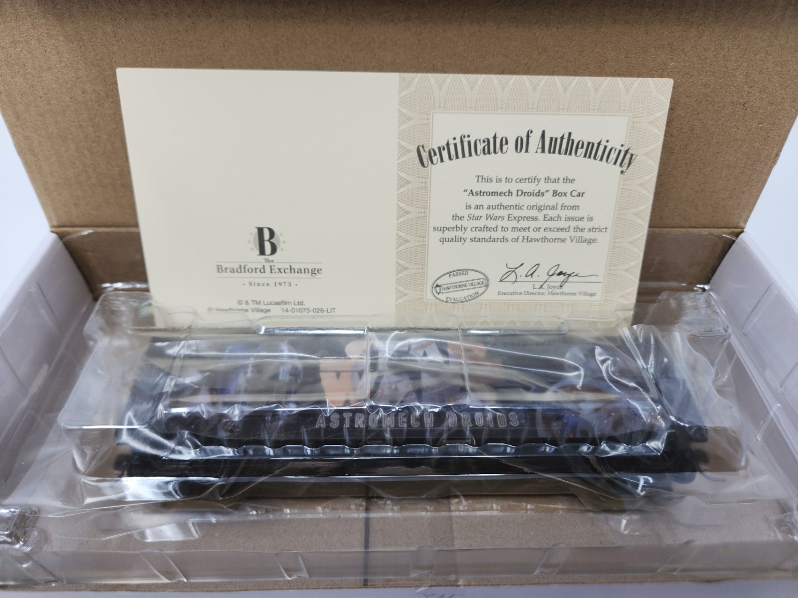 RARE NIB HAWTHORNE VILLAGE ASTROMECH DROIDS SCALE BOXCAR FROM STAR WARS EXPRESS