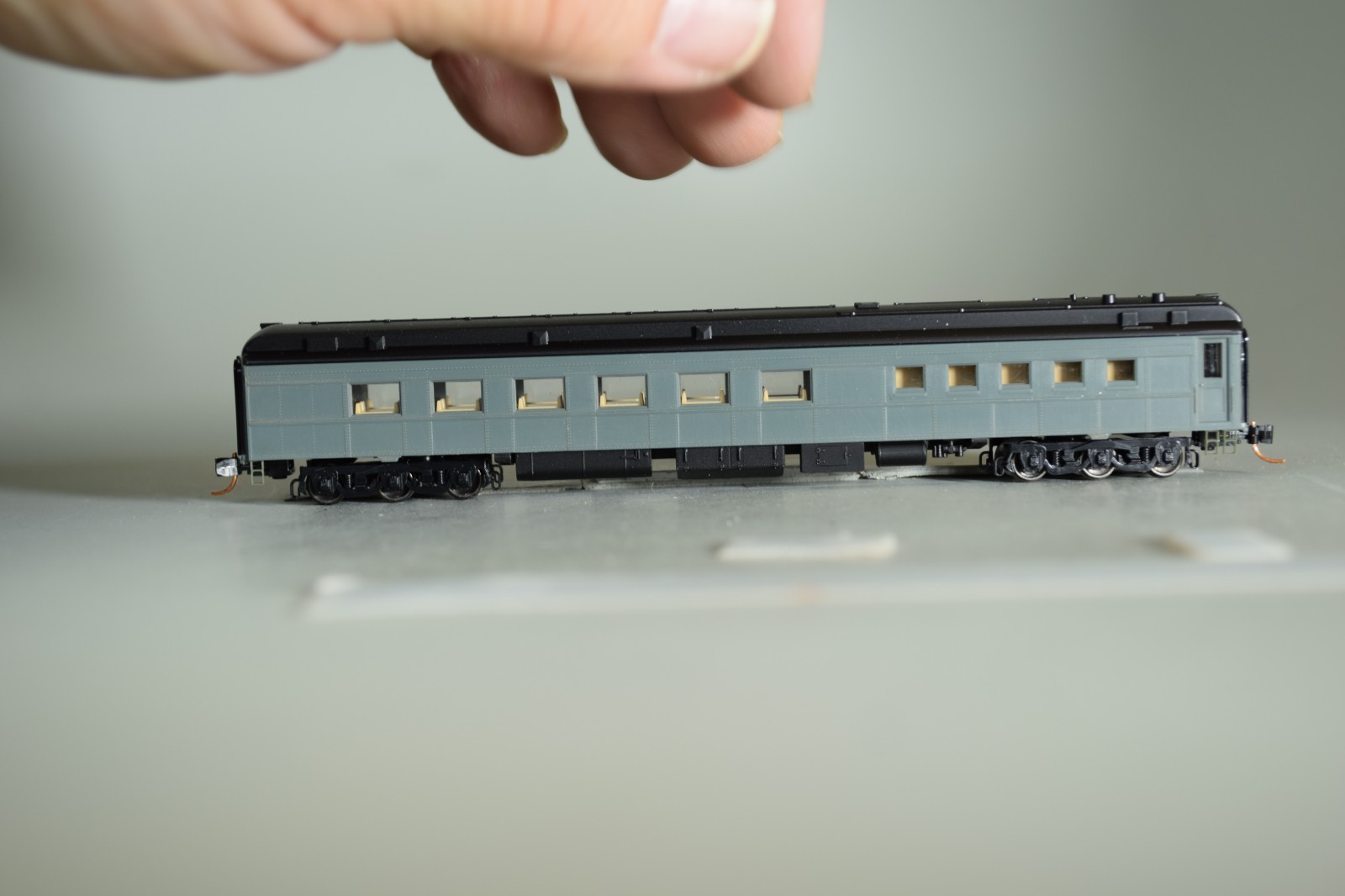 92136 N Scale Micro Trains 83′ HEAVY WEIGHT DINER CAR UNPAINTED