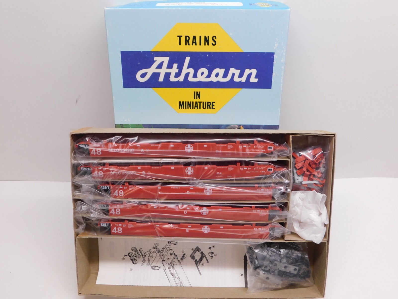 Athearn HO Scale Santa Fe Gunderson MAXI-III Intermodal Well Car Set 5918