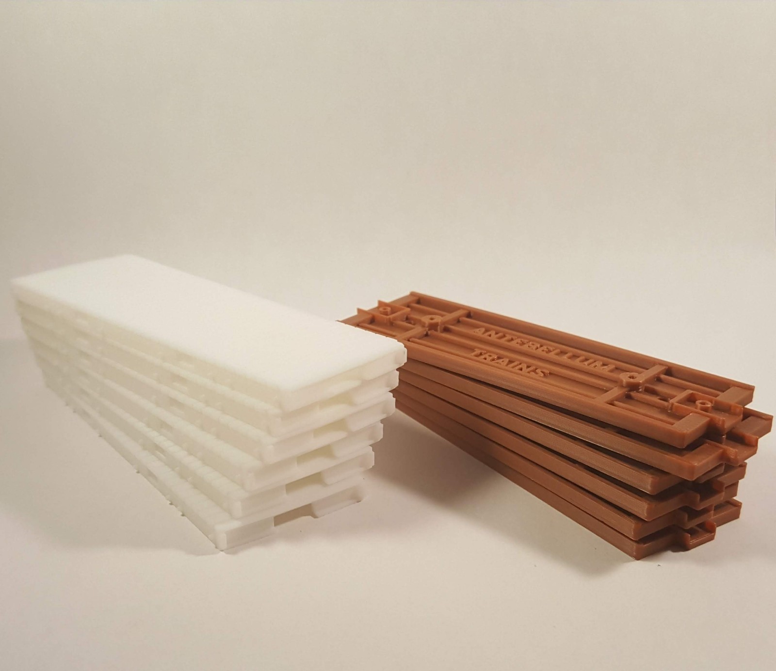 6 Pack HO Scale 1850s Flat Car Kit, Unpainted – Antebellum Trains