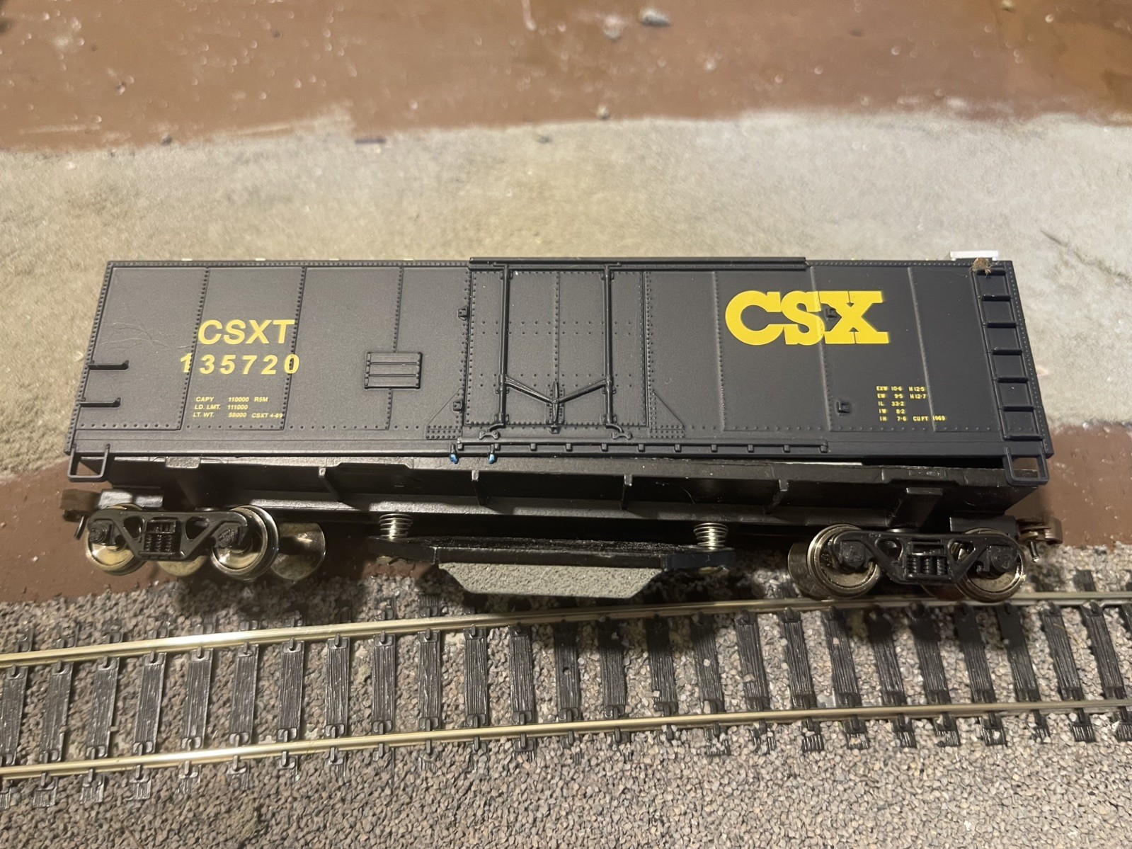 HO scale Walthers Trainline CSX Transportation RR Track Cleaning Car modified