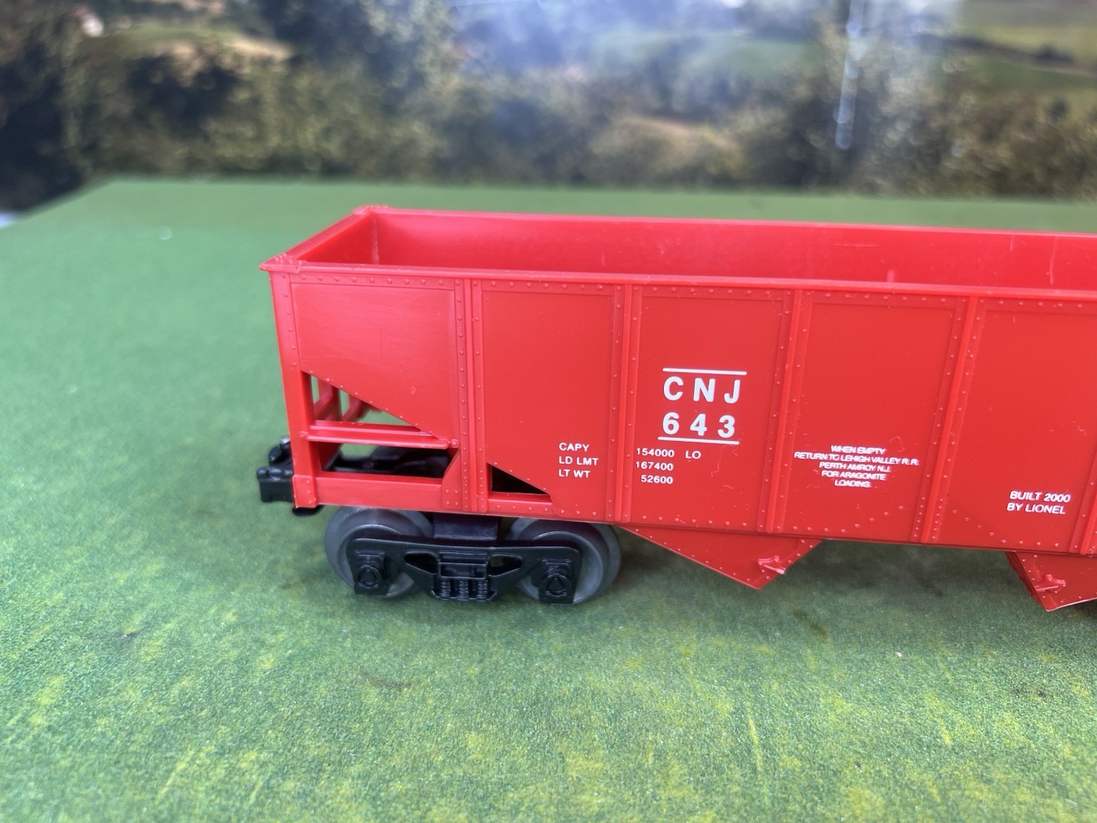 LIONEL 6-16444 NEW JERSY CENTRAL O GAUGE TWO BAY HOPPER NEW IN BOX