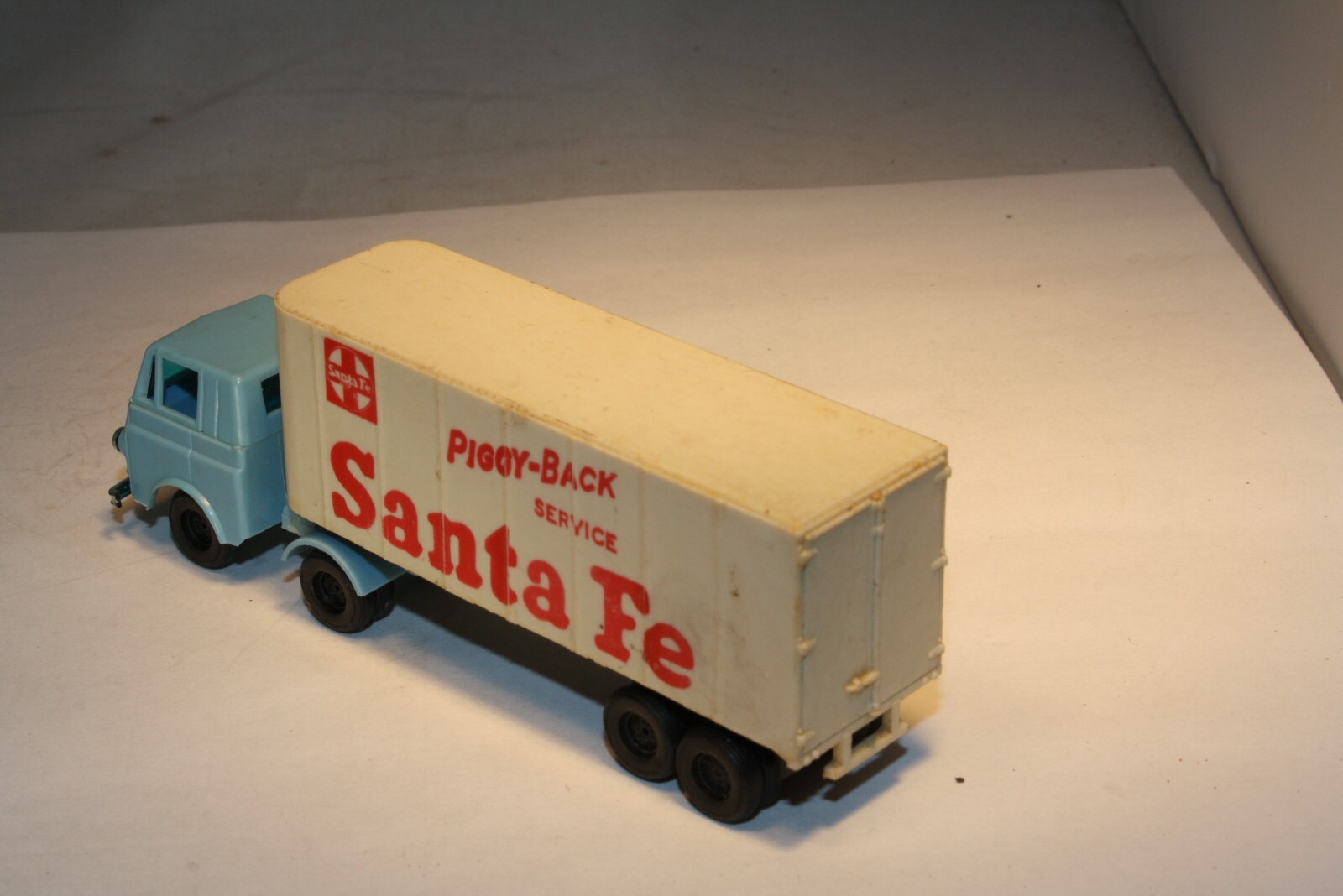 1960s Santa Fe Piggyback Set HO Scale TYCO Hong Kong Mint in Box