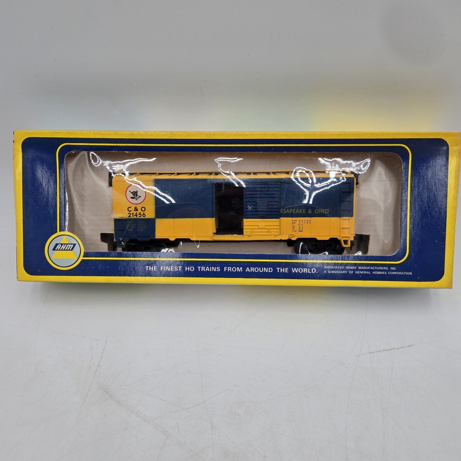 AHM HO Scale Freight Train Car 5241 M Chesapeake & Ohio C & O – New