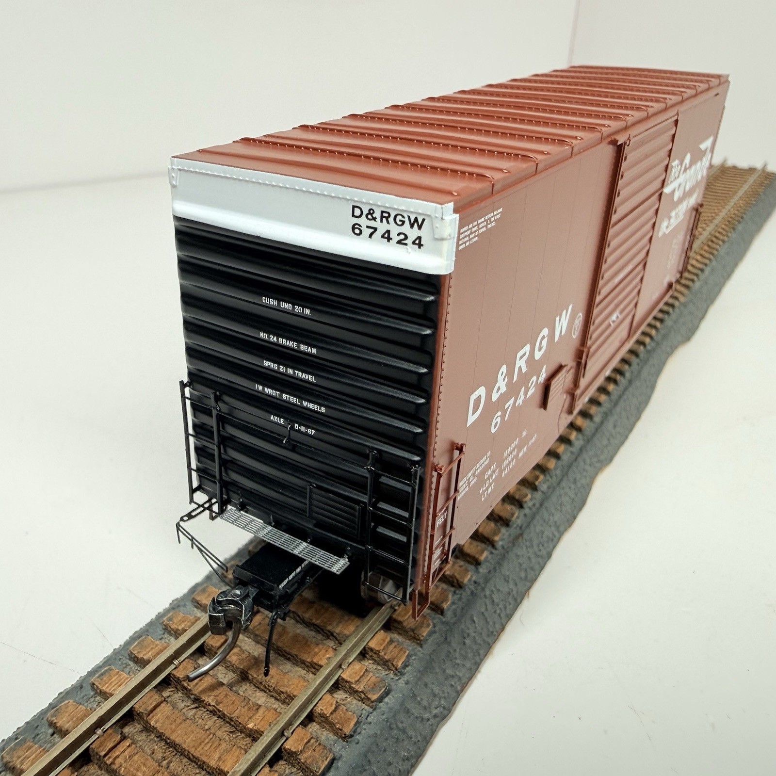 HO Scale Tangent D&RGW Pullman Standard PS-1 40′ 4900cf Mini-Hy Cube Box Car