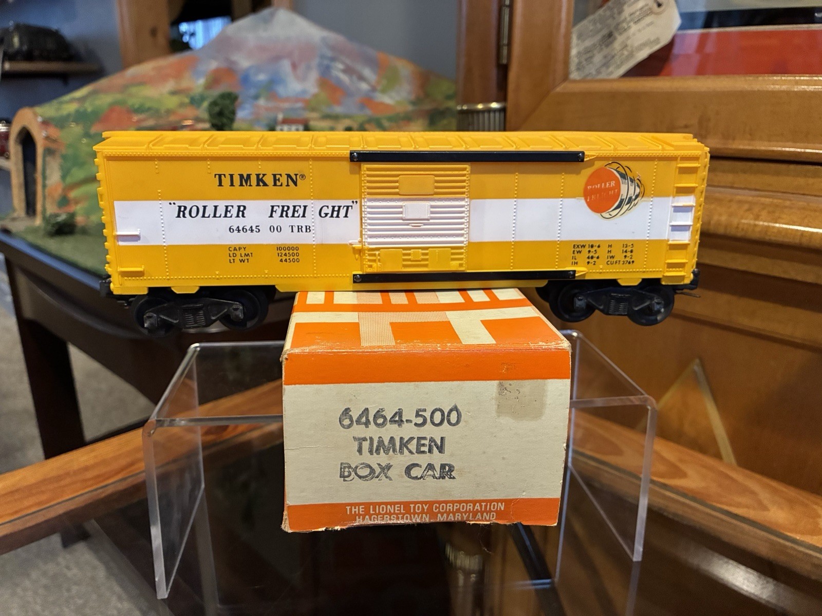 ~Mint Un-Run~Lionel Postwar 6464-500 Timken (Painted Yellow Mold) C9 Boxed!