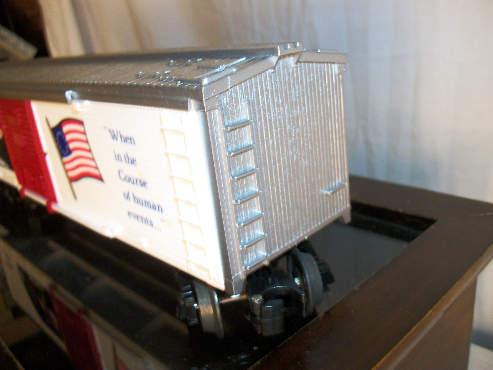 Lionel #6-19516 O Old Glory Reefer – George Washington- Patriotic USED no BOX