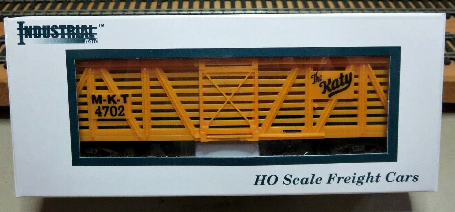 INDUSTRIAL RAIL HO 40′ Outside Braced Livestock Car “The Katy” with KDs