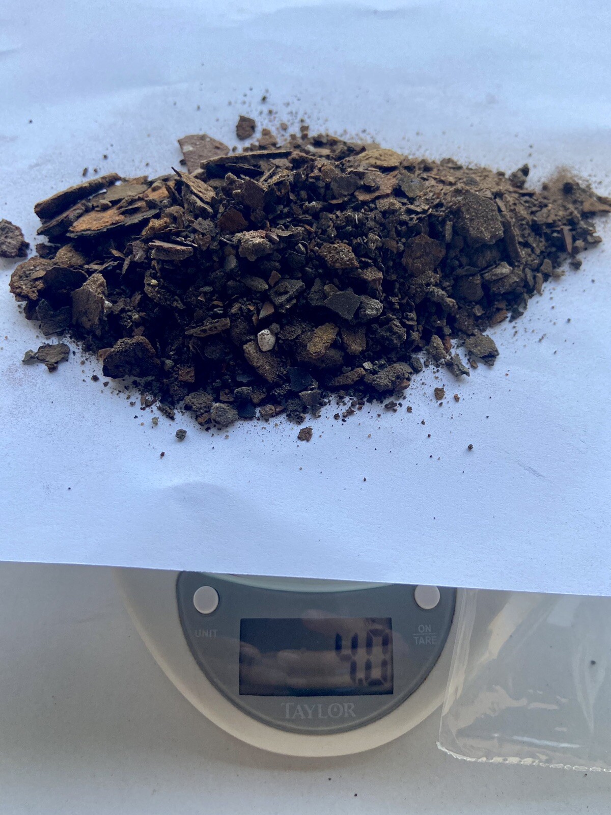 HO Scale Rust Each Bag Has 4oz Of A Mix Of Chips And Fine Rust Enough For 4 Cars