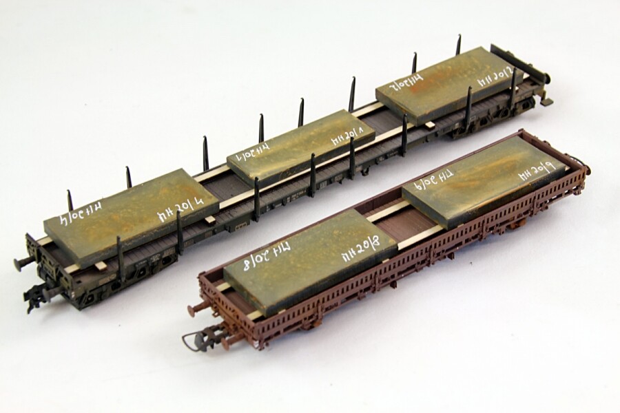 HO Scale Loads – HO1338 – Large Steel Slabs on Gluts