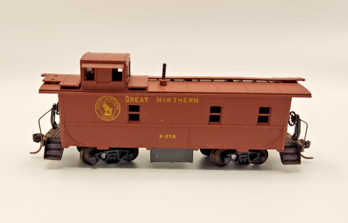 Unbranded Great Northern Railway X-270 Train Caboose HO Scale Car – Athearn?