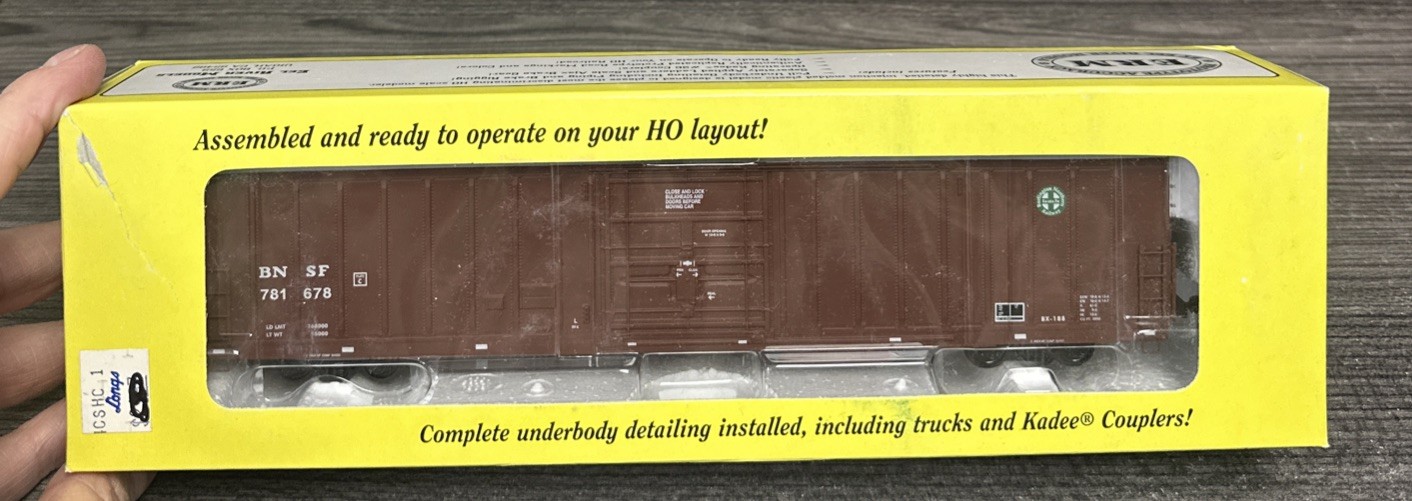 ERM RTR HO ERM-1602B Beer Car BNSF #781678 NIB