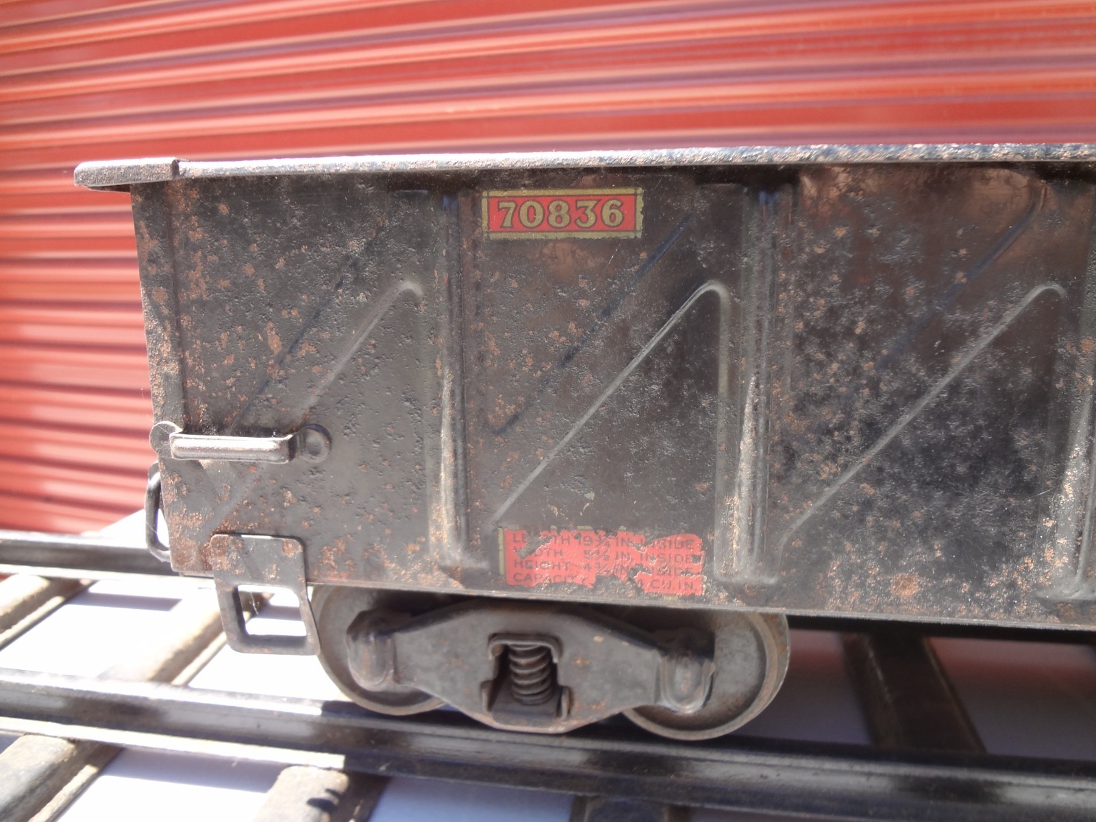 BUDDY L OUTDOOR RAILROAD GONDOLA CAR #70836 SPRUNG TRUCKS 22″L