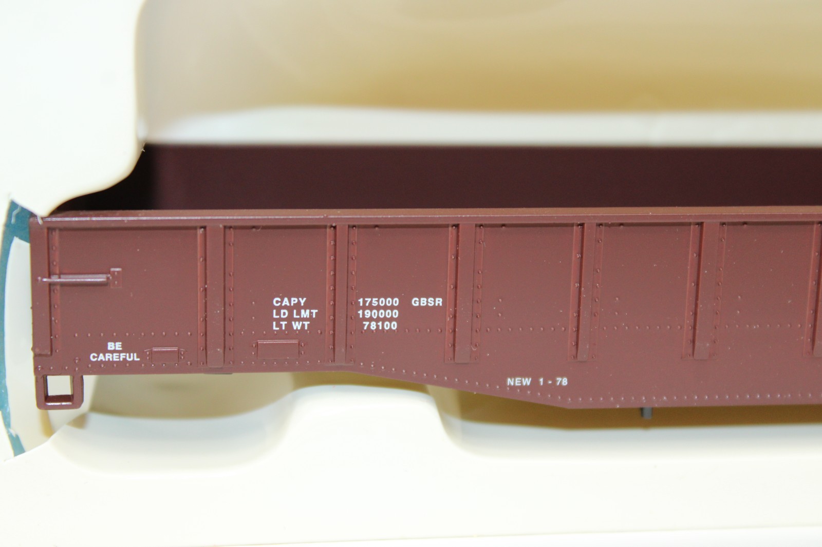 Con-Cor HO Scale Data Only 54′ Mill Gondola Car Kit NIB