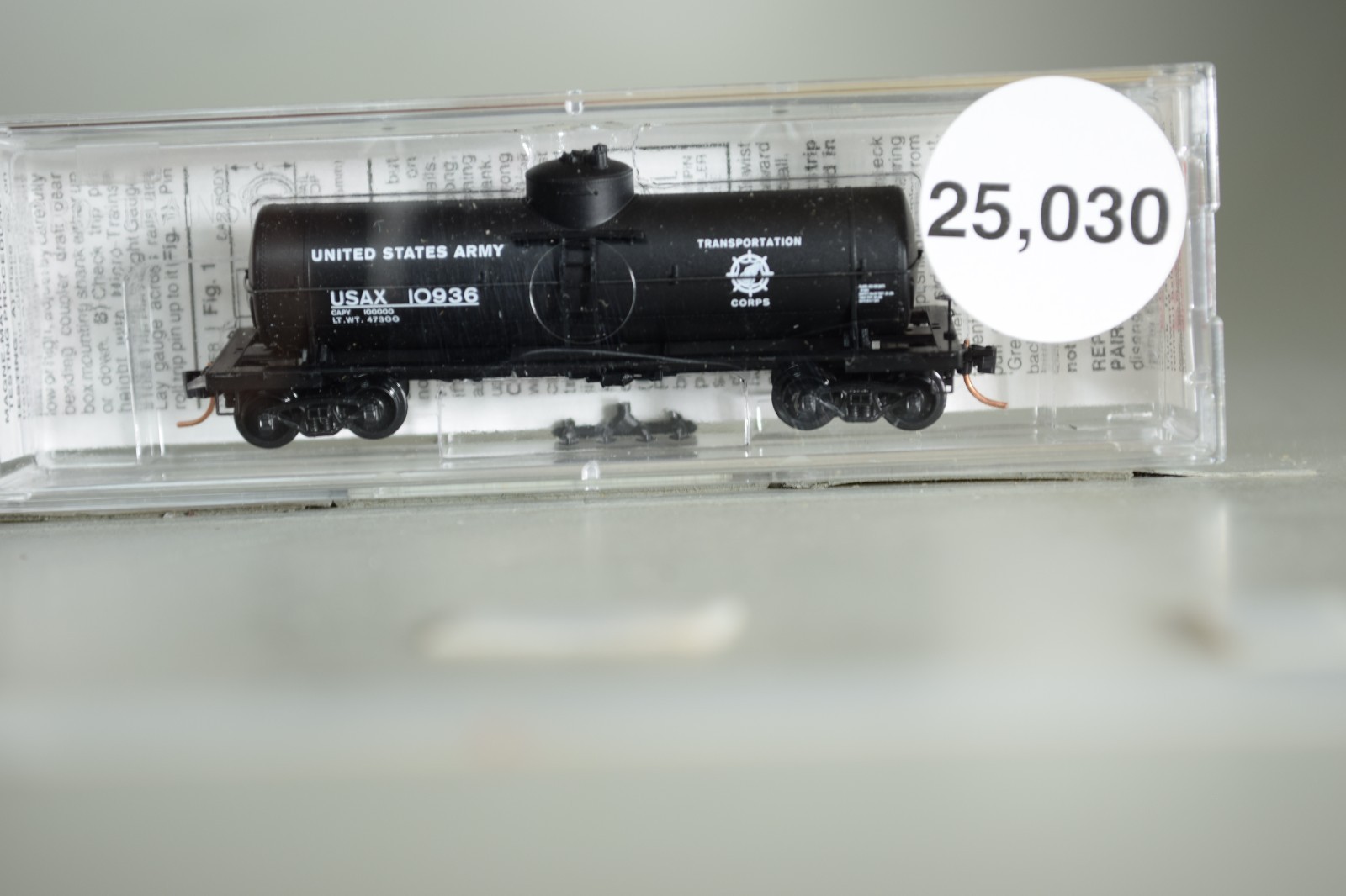 25030 N Scale Micro Trains 39′ SINGLE DOME TANK CAR USAX UNITED STATES ARMY