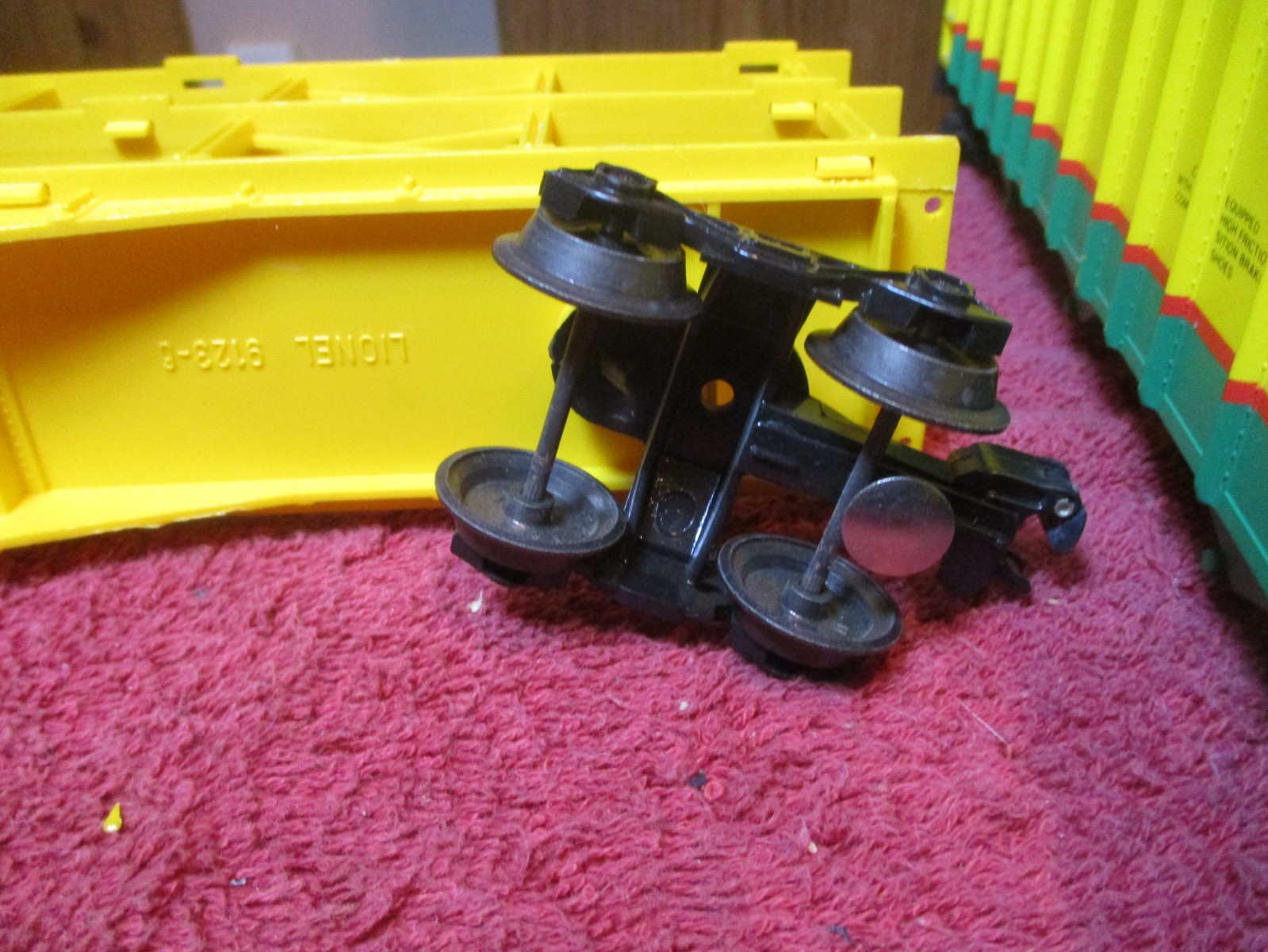 Vintage LIONEL 9123-6 Chesapeake & Ohio 3-Tier Auto Hauler Yellow RTTX 9126