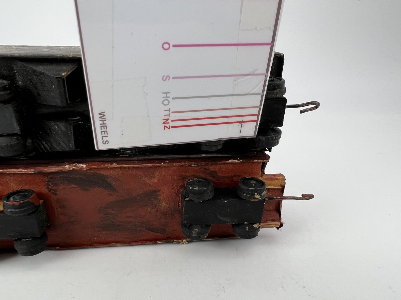 HO Scale #56060 Chesapeake Hopper & Caboose Red/Black Lot of 2 Fair