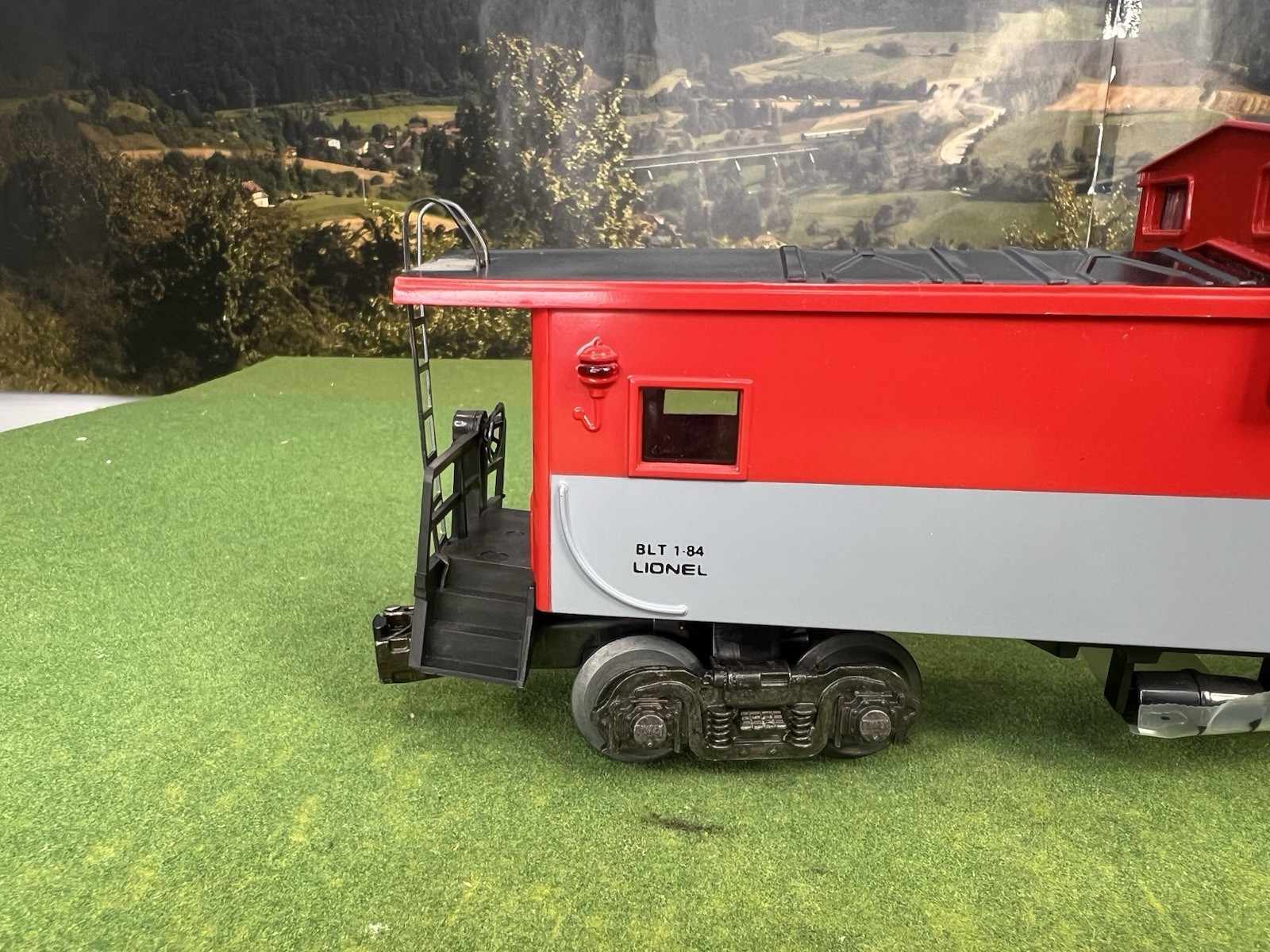 LIONEL 6-6910 O GAUGE EXTENDED VISION CABOOSE NEW YORK CENTRAL 1984 NIB