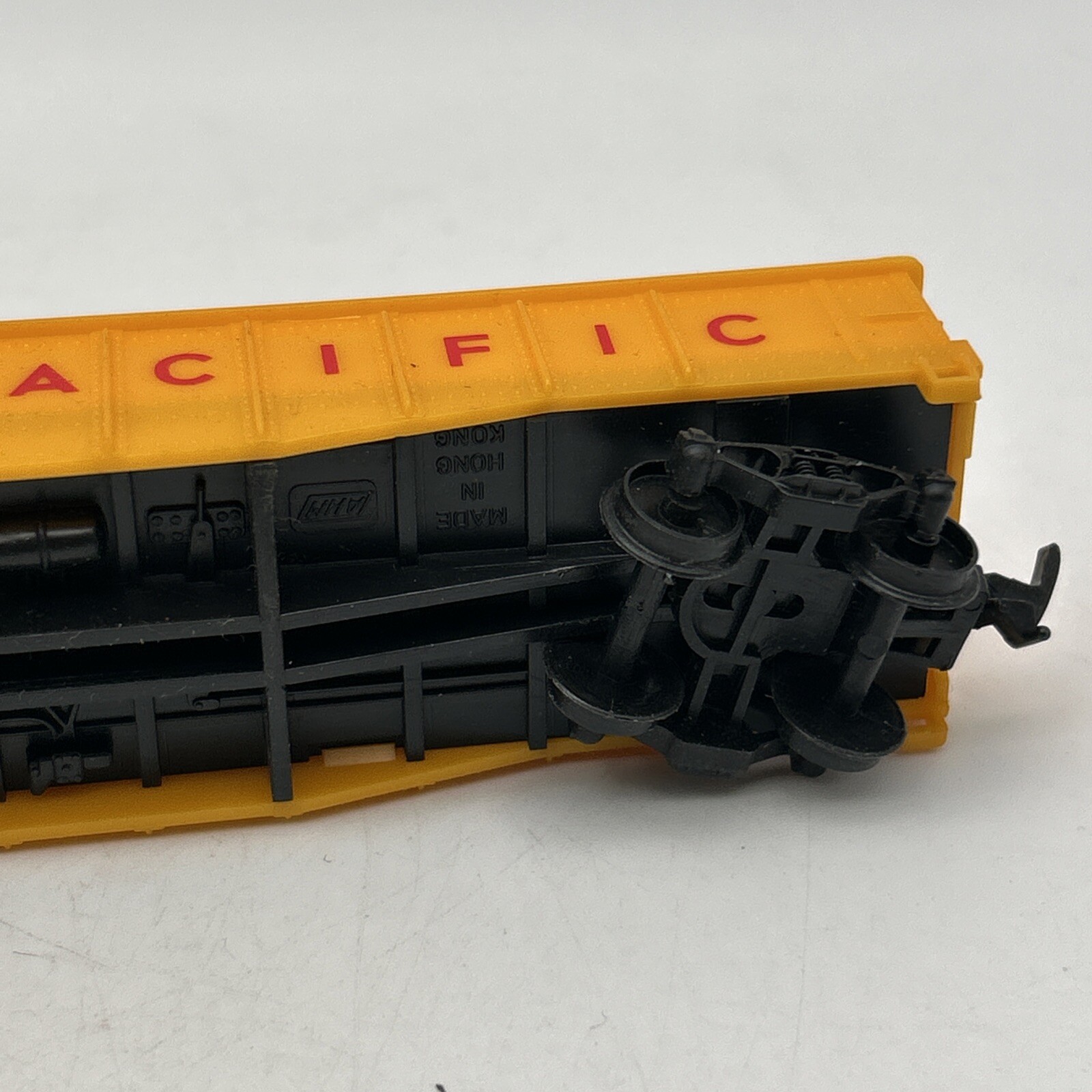 AHM HO Union Pacific 50’ Gondola Car Model Railroad Rolling Stock Freight Car