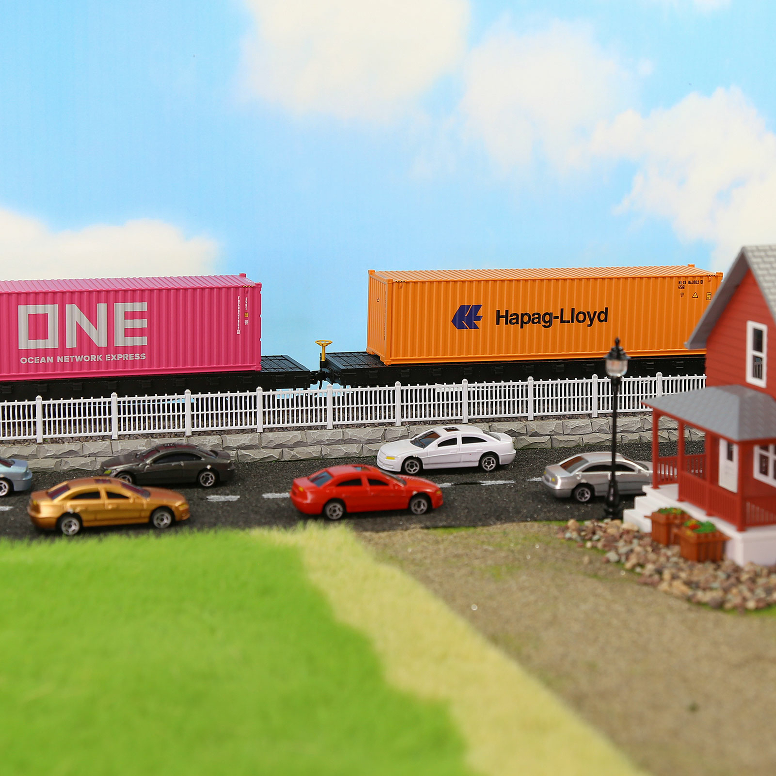 3pcs HO Scale 1:87 40ft Shipping Containers 40′ Cargo Box Mixed Brands Lot C8746