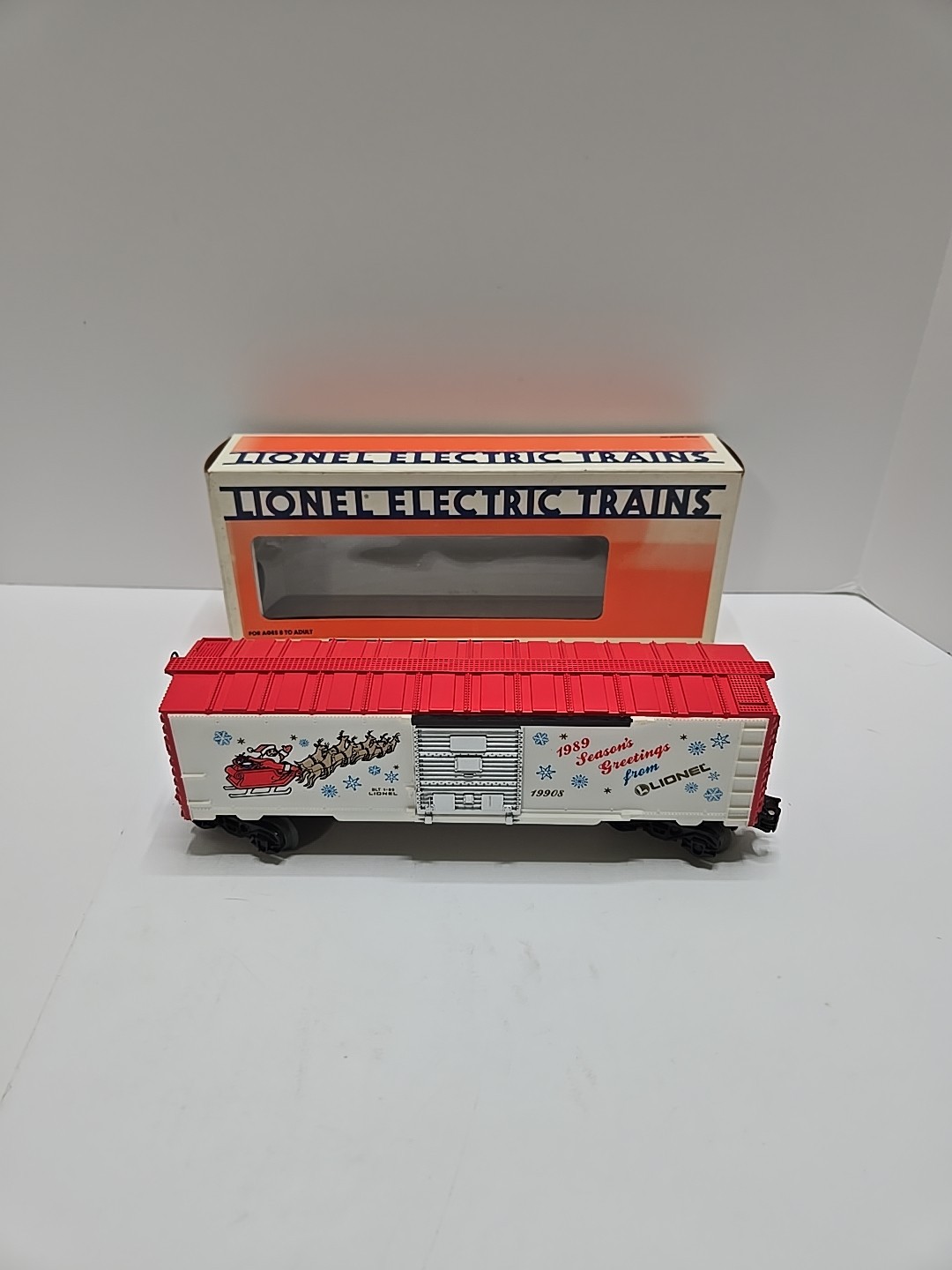 LIONEL 6-19908 CHRISTMAS BOX CAR 1989 SEASONS GREATINGS NEW IN ORIG BOX