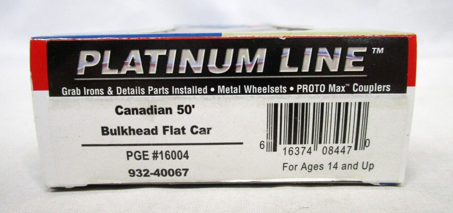 Walthers HO Scale PGE Pacific Great Eastern Canadian 50′ Bulkhead Flat Car NOS