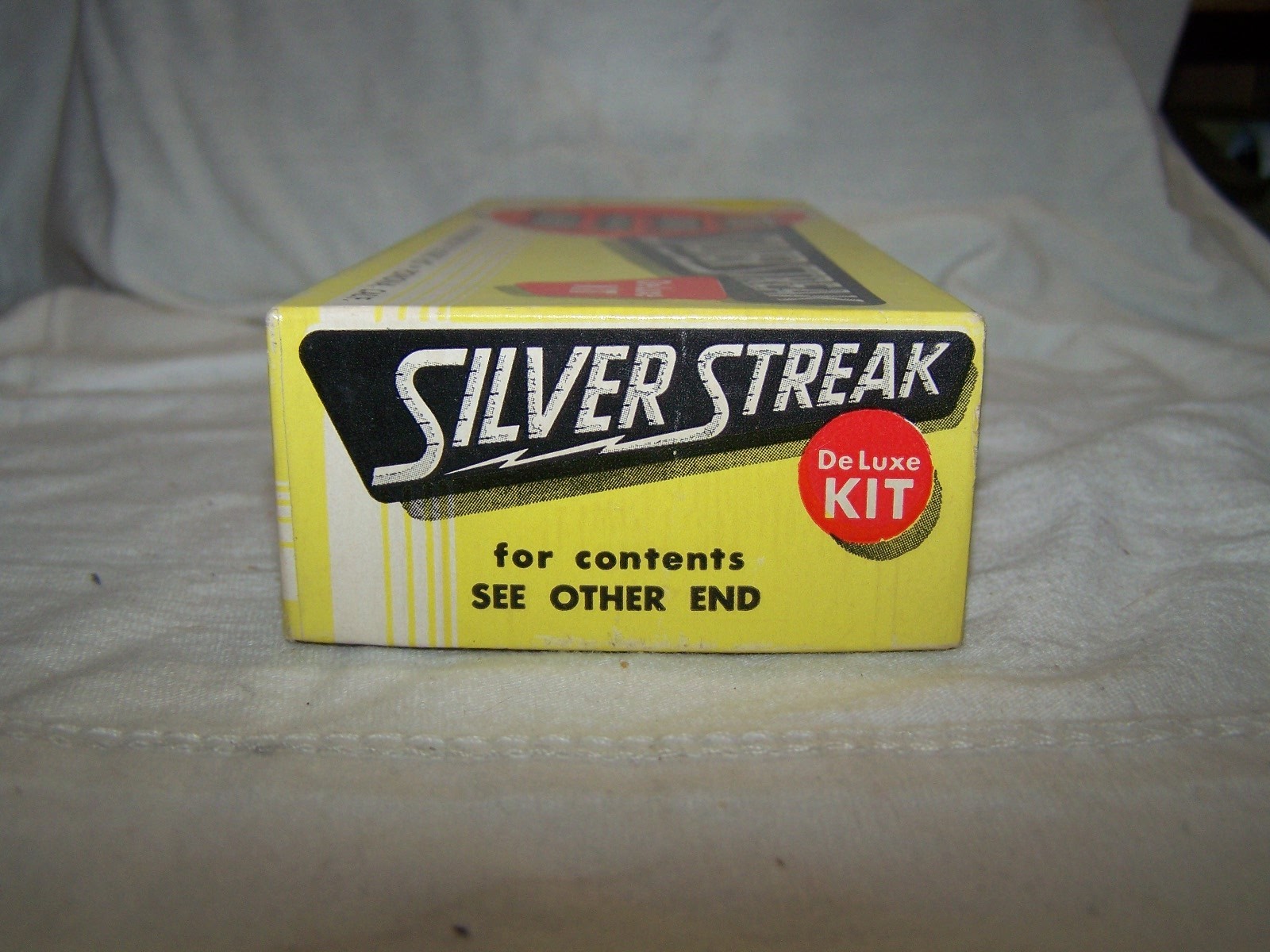 Silver Streak #S207 Wood/Metal 40′ Wood Boxcar Kit Central of Georgia(kit)