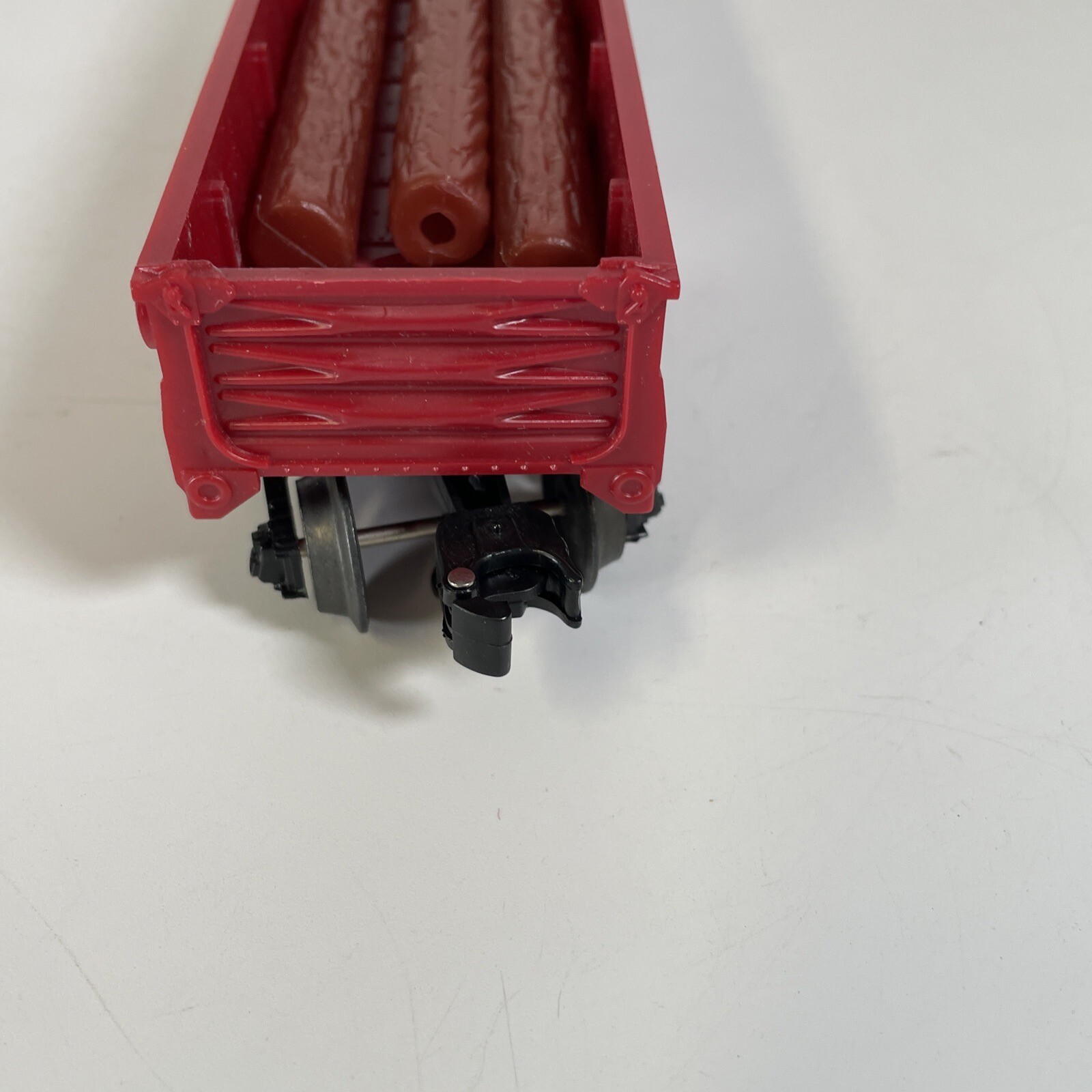 Lionel 0/027 42′ Rail Blazer 16304 Railroad Gondola with Operating Coupler