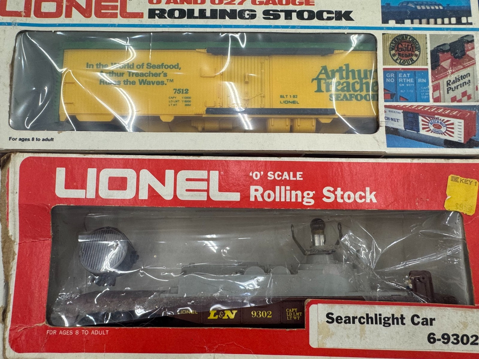 8pc Lot O/O27 Gauge Lionel Pepsi MP etc Caboose Box Freight Cars
