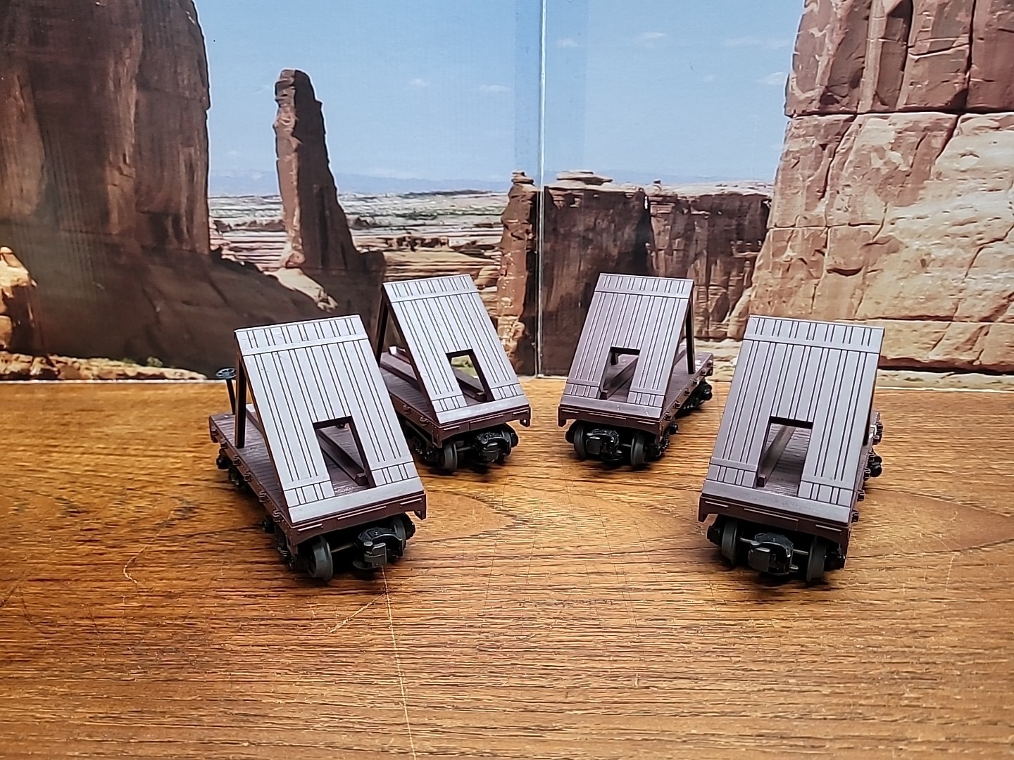MTH O Gauge Unpainted Cannon Cars Parts Or Project