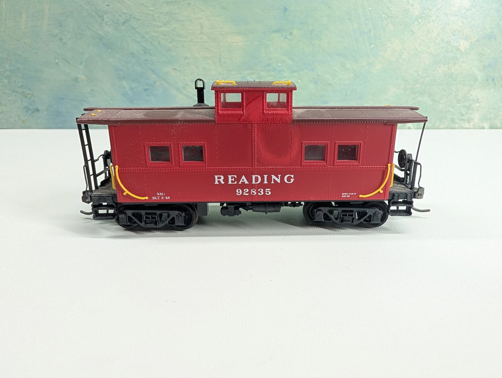 Life-Like HO Scale Proto Caboose Reading RDG #92835 READ