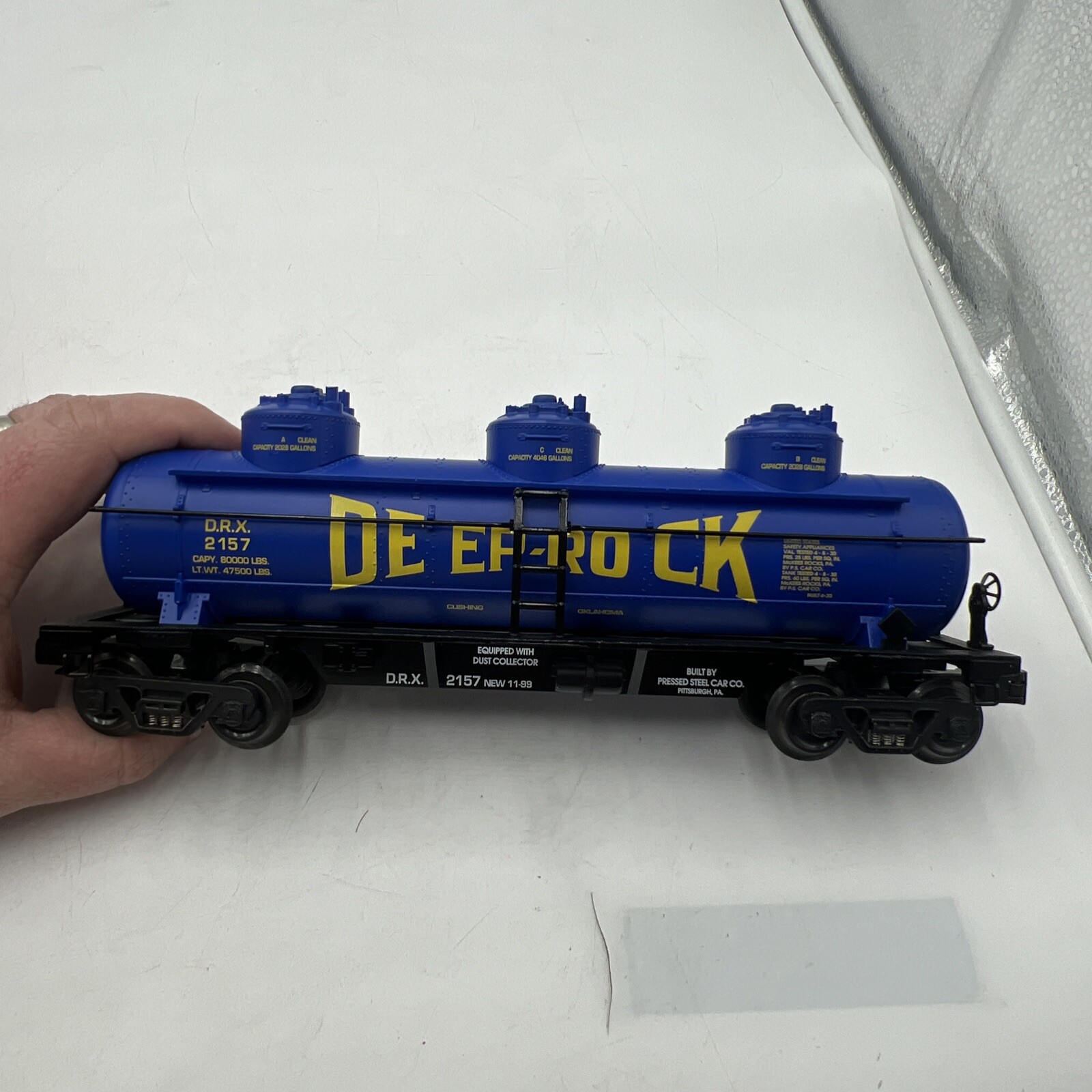 K-LINE K636-8011 DEEP ROCK CLASSIC DIECAST TRIPLE DOME TANK CAR #2157 – EX