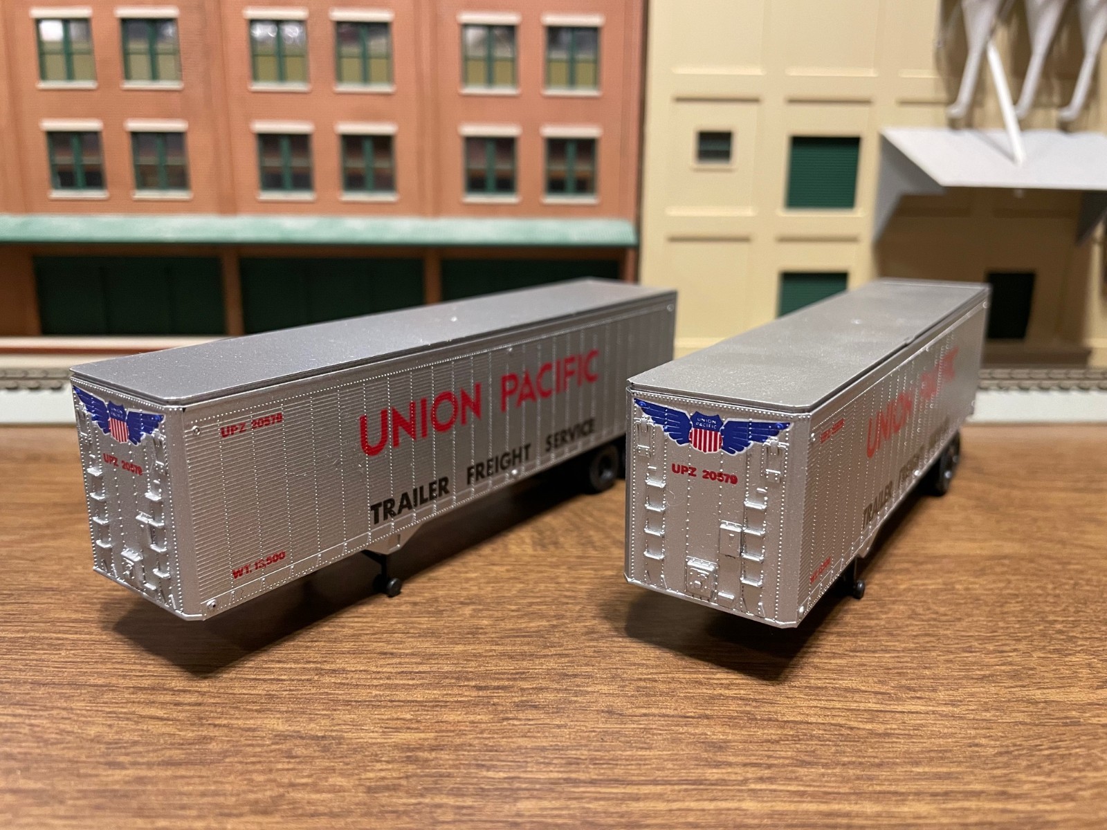 Athearn HO 5173 Union Pacific 40′ Trailers #UPZ20579 2-Pack in HO