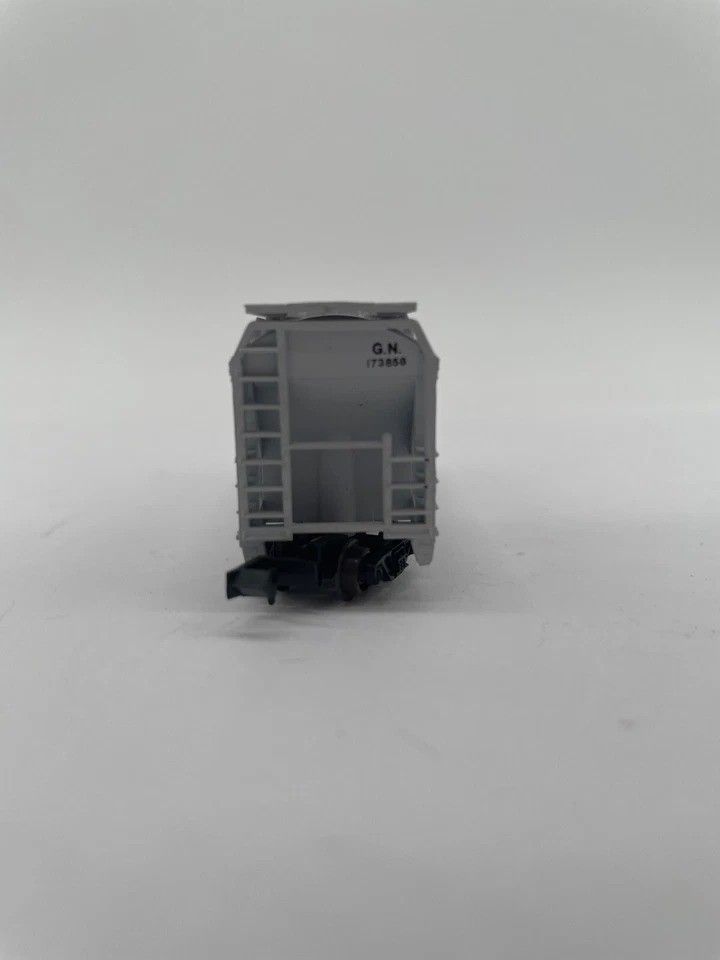 Atlas Model Railroad 3904 ACF 2 Bay Centerflow Great Northern GN173858