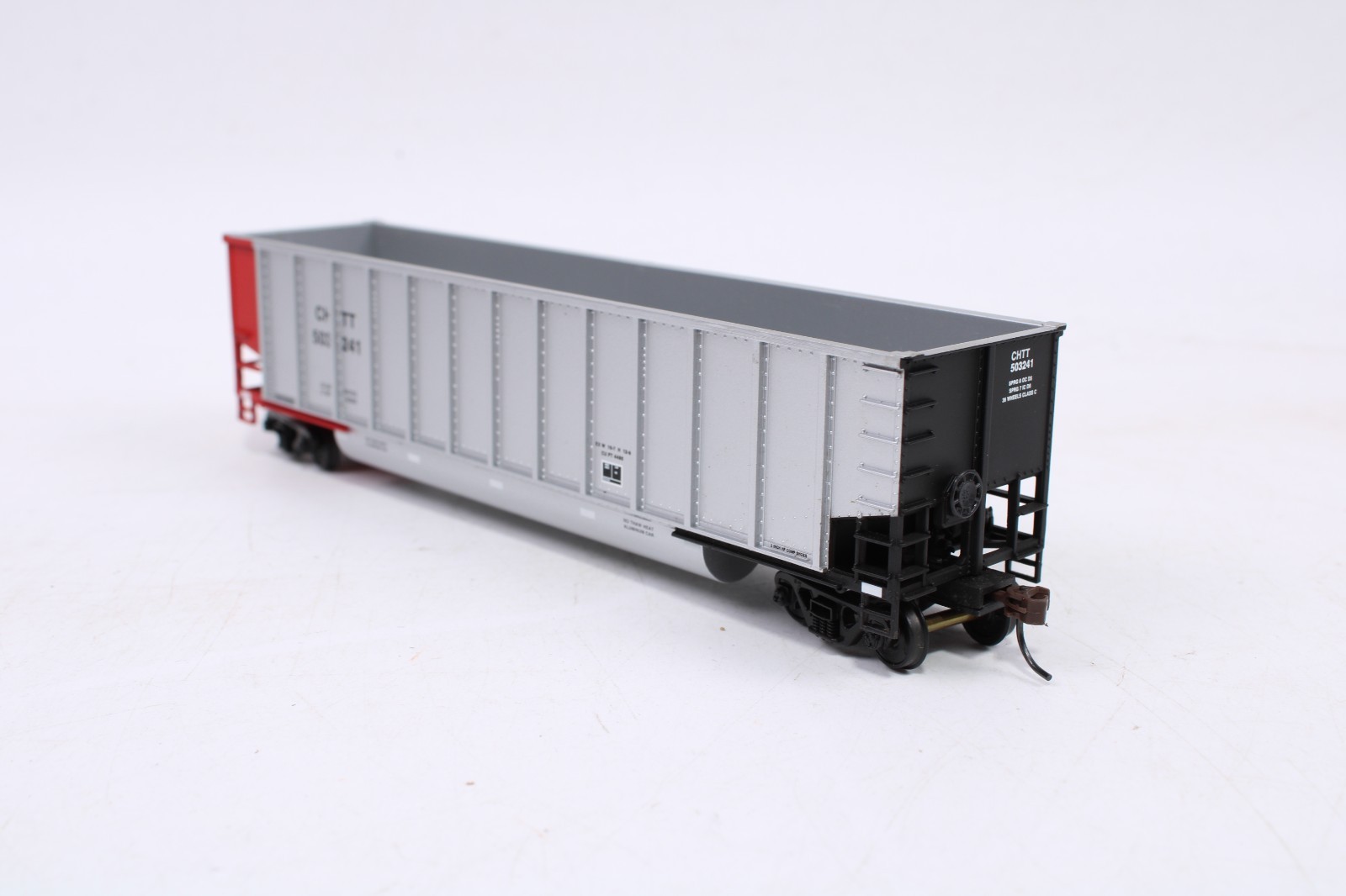 Walthers HO Scale 932-5335 Bethgons (6-Packs) CHTT (Silver/Red)