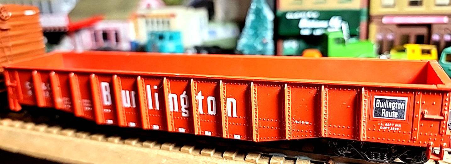 Athearn HO=1/87 Burlington RED Gondola BUILT 4 LAYOUT C B & Q R.R. RTR-#83125