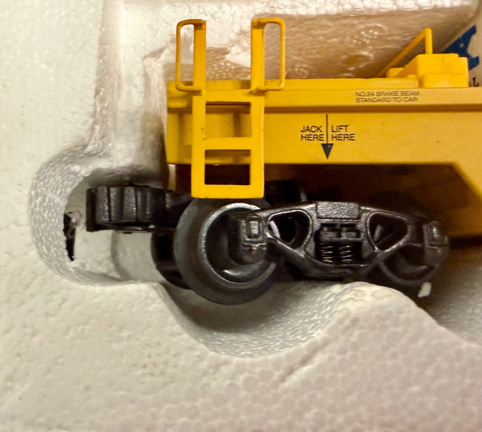 O Gauge K7794 DTTX Worldwide Intermodal DTTX 2 Pack w/Containers SANTA FE