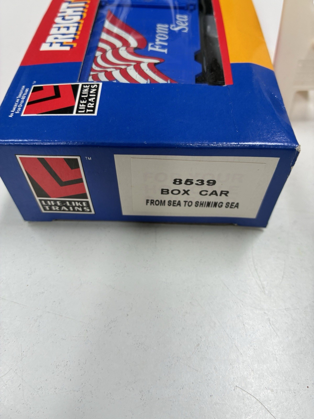 Life-Like HO 8539 From Sea to Shining Sea Lady Liberty Flag Box Car Patriotic