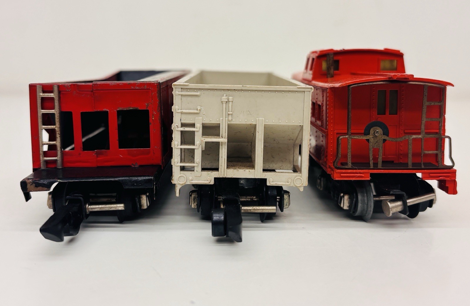 American Flyer S Lot of 3 Freight Cars Dump Car 716 Hopper 640 Reading Caboose