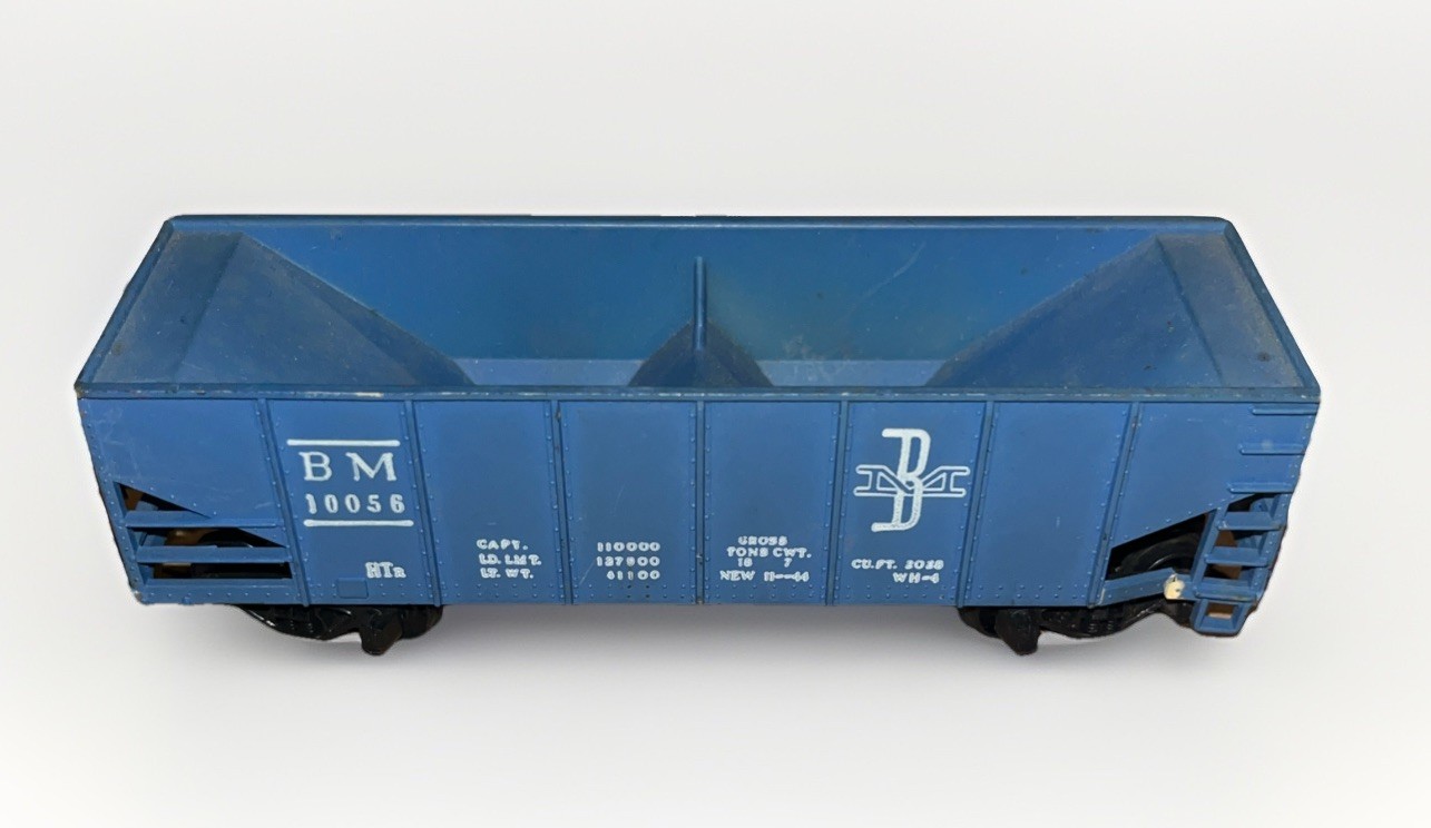 3 Vintage HO Scale Hopper Train Cars – 4 Bay & 2 Bay