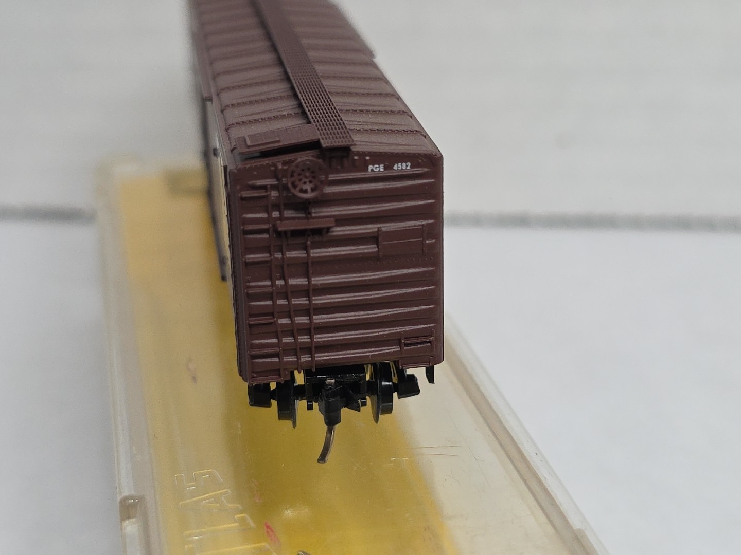 MTL 32260 Pacific Great Eastern PGE 4582 50′ Boxcar Micro Trains N Wrong Box