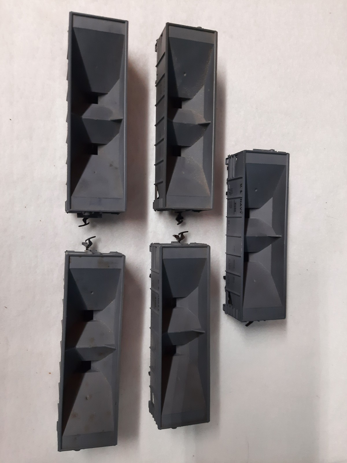 Mantua Tyco HO Operating Hoppers US Navy Used Broken Step Couplers Lot Of 5