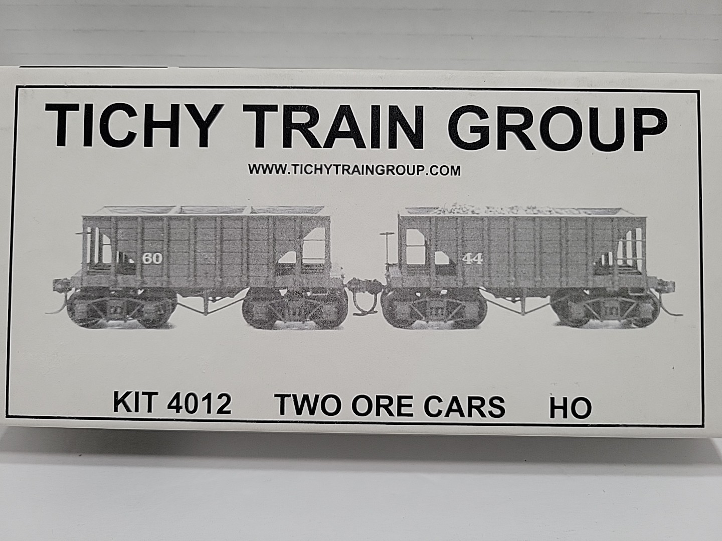 Tichy Train Group #4012 Wood Ore Cars 22’ 2 Cars HO Scale