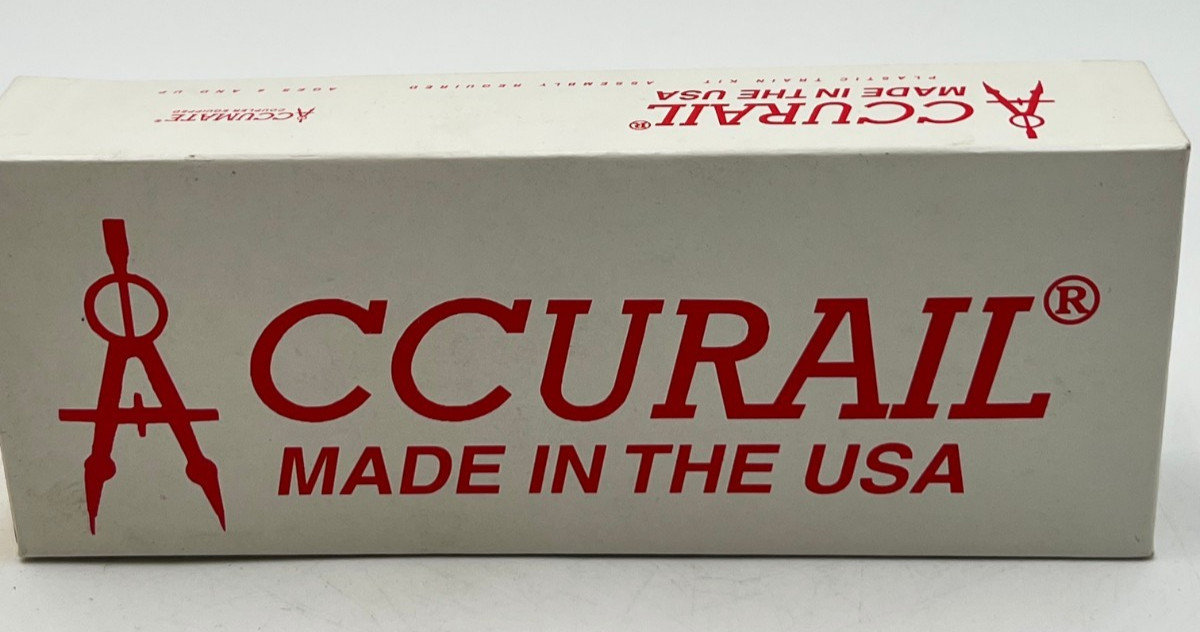 Accurail C.P. 3606 Canadian Pacific 40’ Double Door Steel Boxcar HO Scale Kit