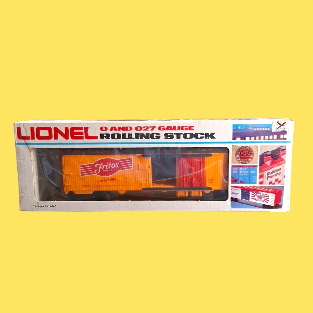 Lionel #6-9884 O Gauge Fritos Billboard Reefer Car