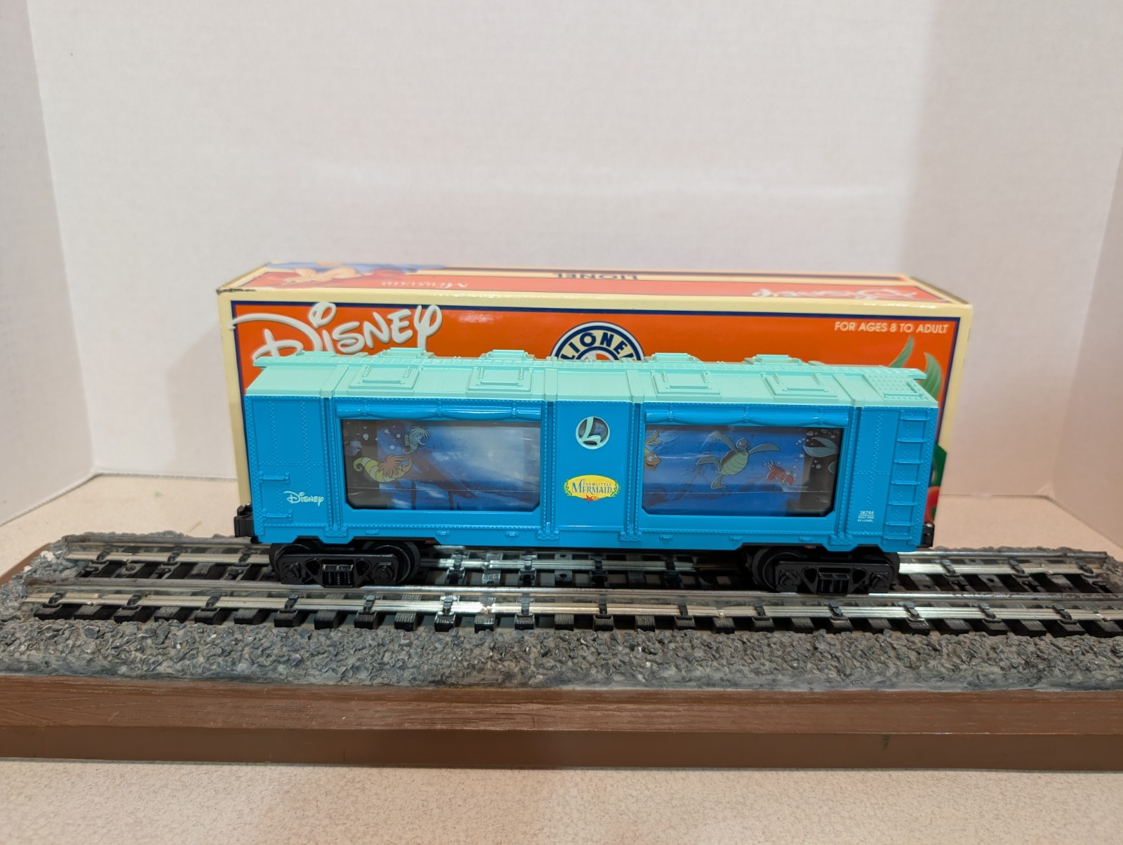Lionel 6-36744 Disney’s The Little Mermaid Aquarium Car ~L/N~