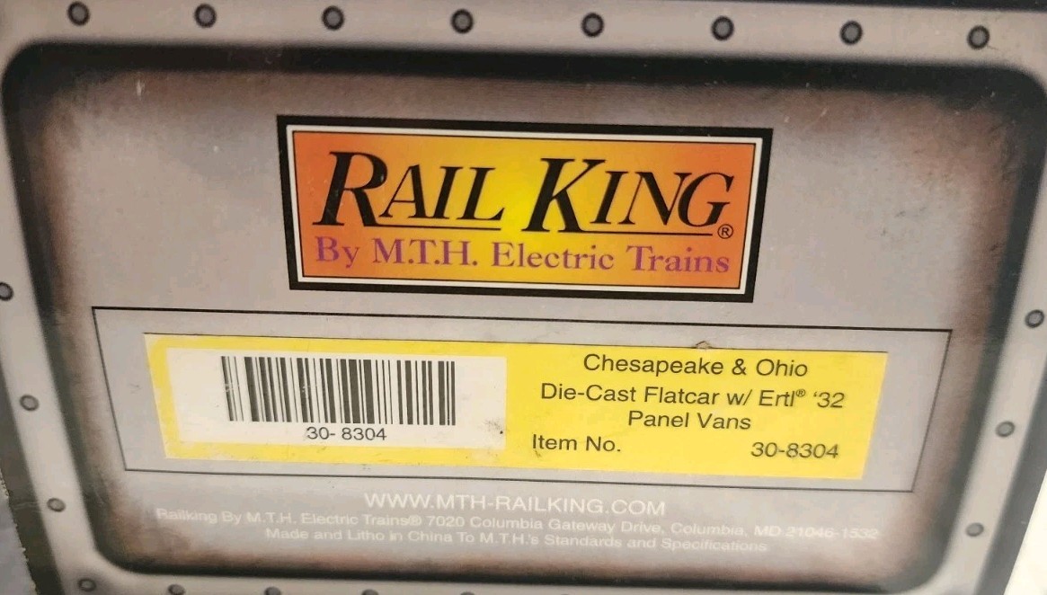 Railking By MTH O Scale Flat Car w/Ertl ’42 Panel Vans Chesapeake & Ohio #80410
