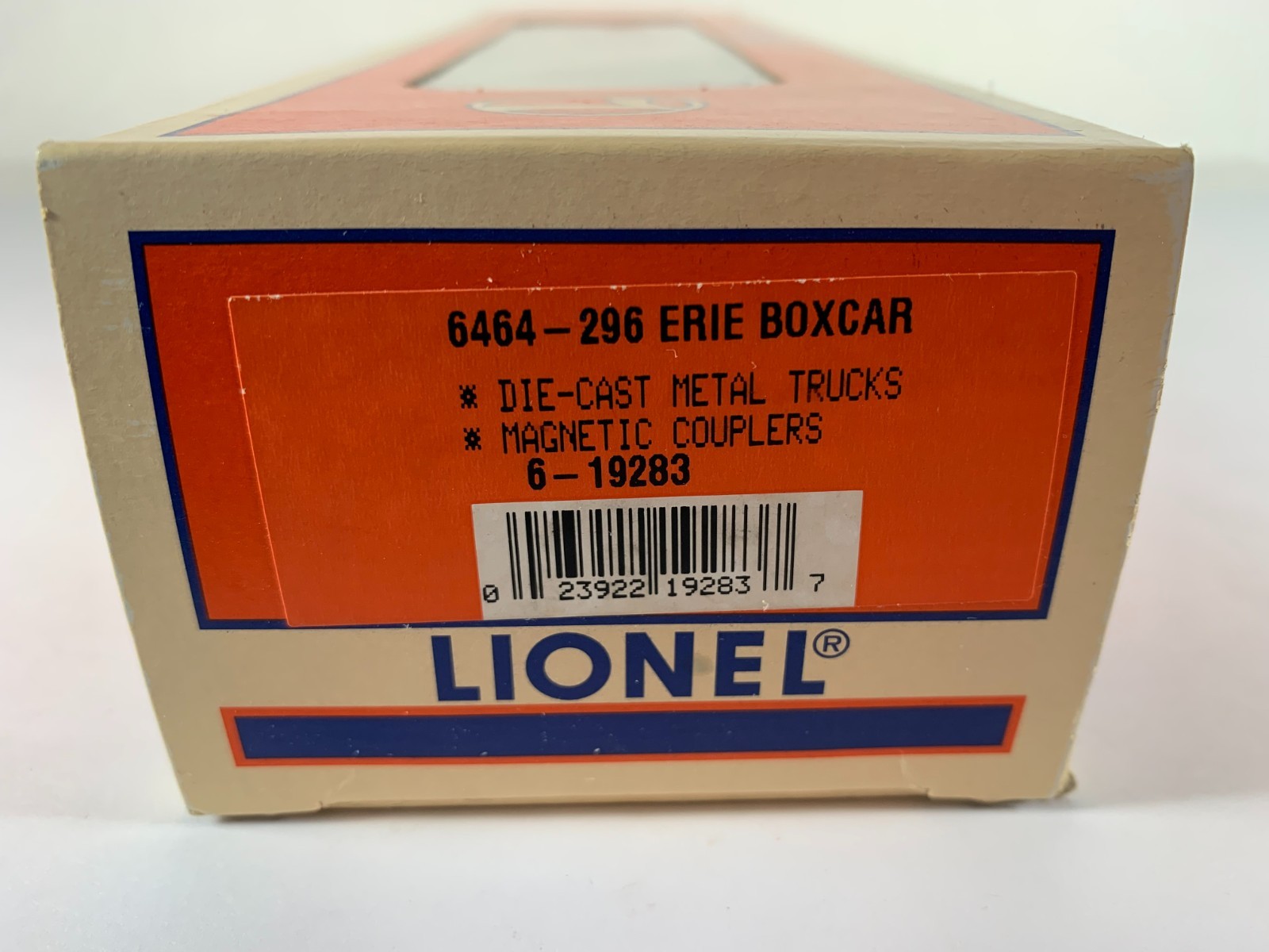 LIONEL 6-19283, ERIE SINGLE DOOR BOX CAR #6464-296, NIB (1996)
