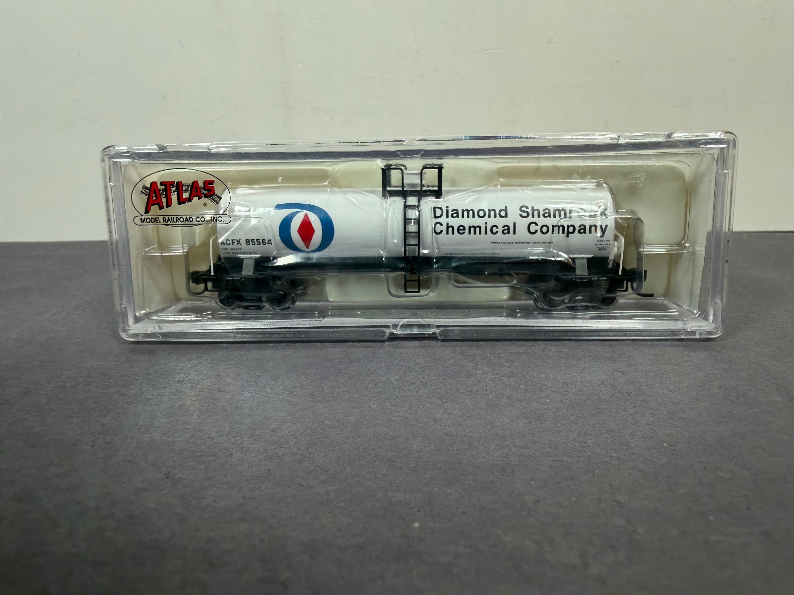 Atlas N Scale Train 40532 Tank Car DIAMOND SHAMROCK ACFX 85564
