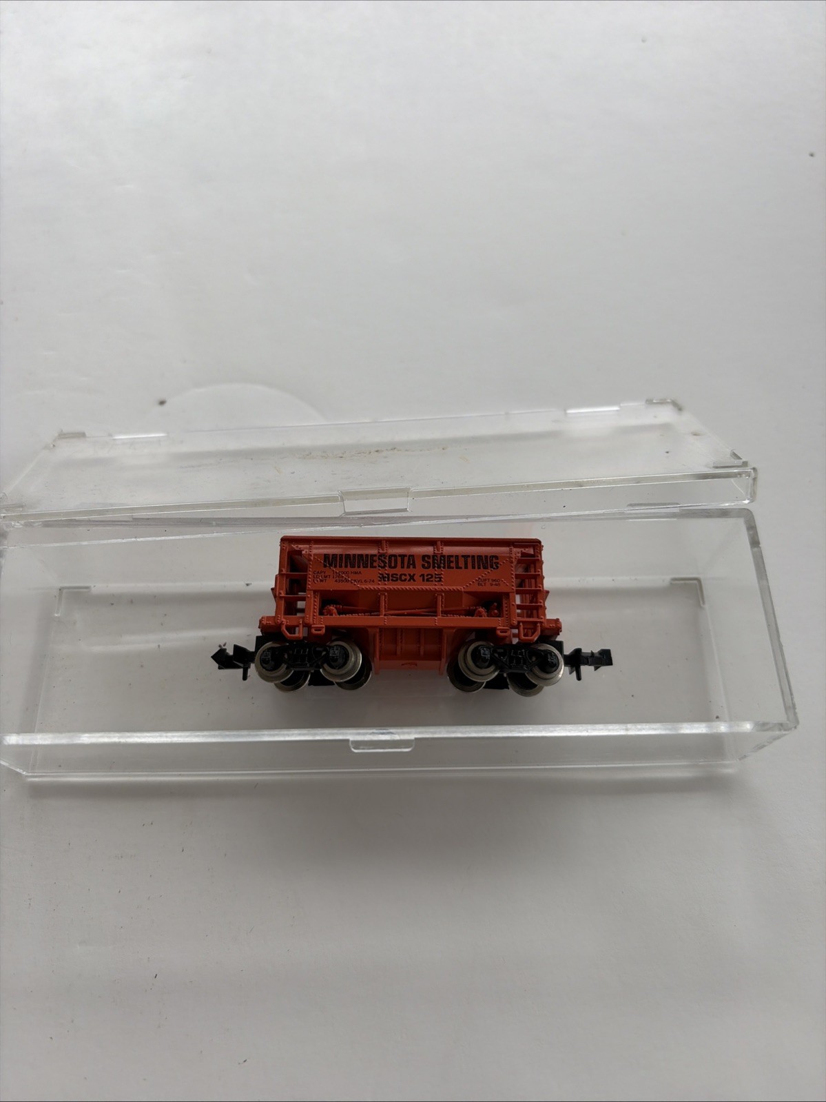 Atlas N Scale Gauge Minnesota Smelting 70 Ton Ore Hopper Car with Load MSCX 125